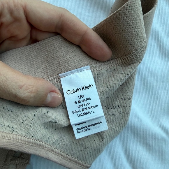 🤍 Calvin Klein Ribbed Tank + Lace Thong Set (New with Tags) - Picture 6 of 6